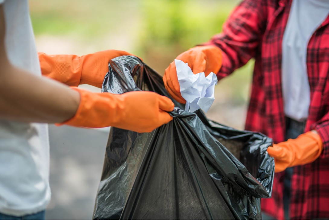 How Much Does Rubbish Removal Cost in the UK